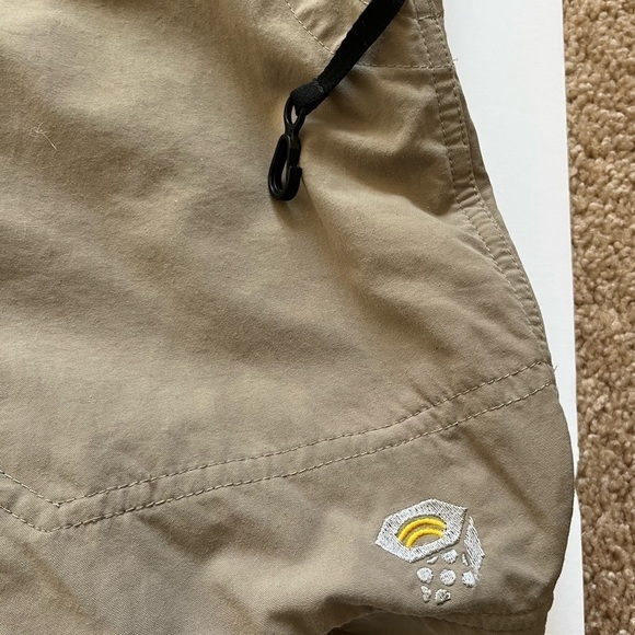 Mountain Hardwear Athletic Hiking Convertible Pants / Shorts Khaki Color Sz L - Picture 6 of 14
